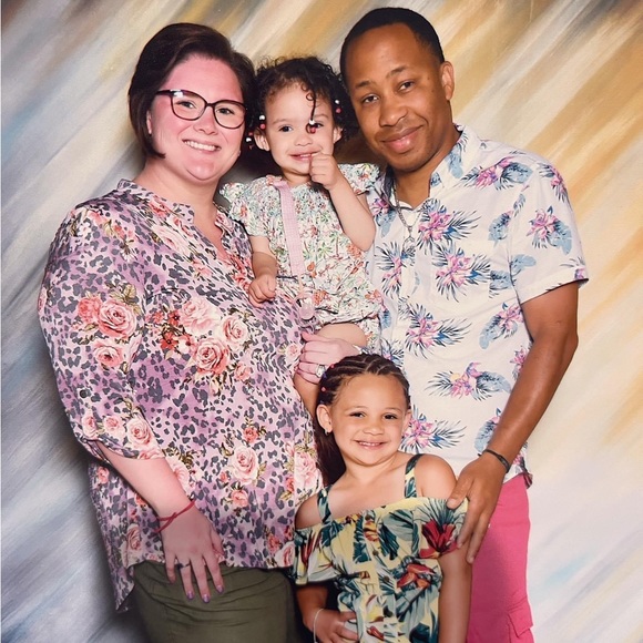 Meet your Posher, Gabe - Picture 14 of 16